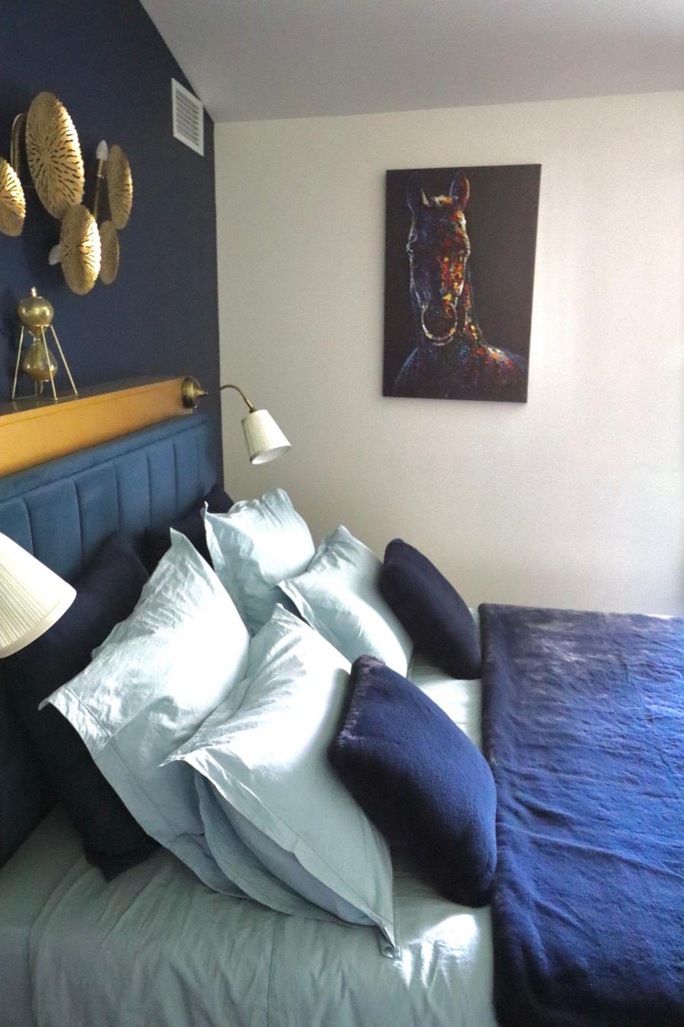 Chambres D'Hotes Avec Jacuzzi Et Piscine Au Mas De Cadoule Saint-Just  Phòng bức ảnh